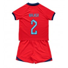 England Kyle Walker #2 Bortaställ Barn VM 2022 Korta ärmar (+ Korta byxor)